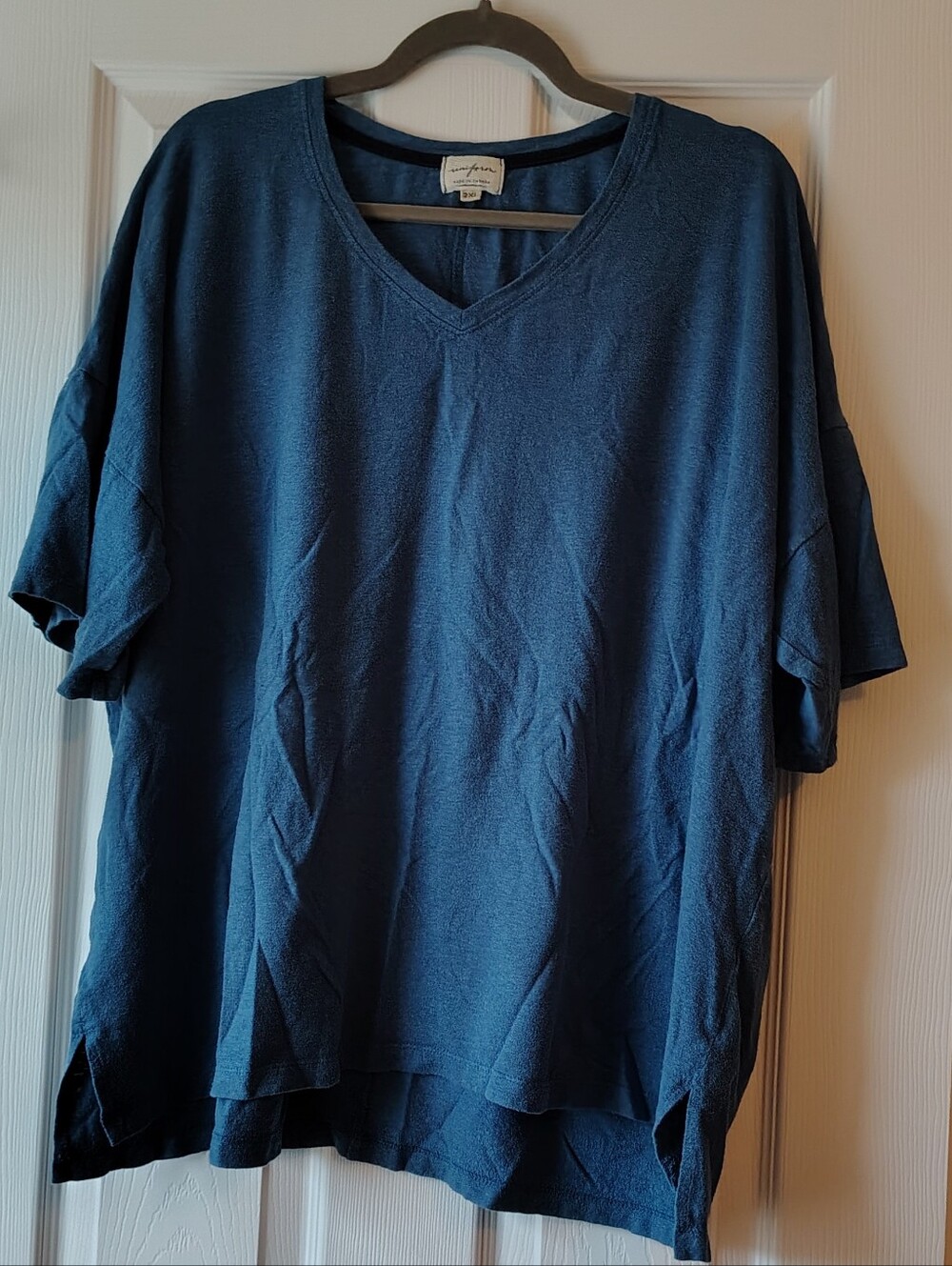 Uniform Handmade Hemp Blend V-neck Tee